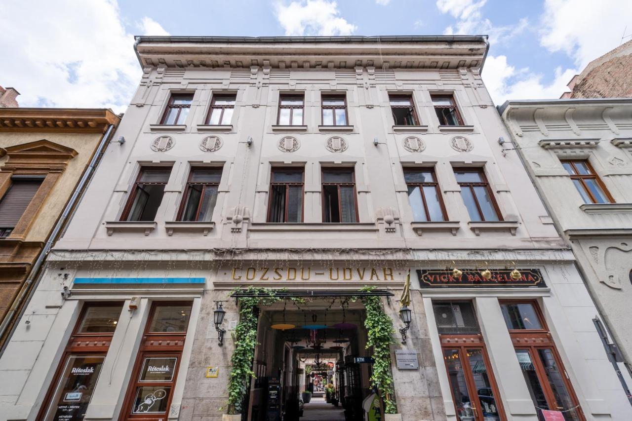 Ace Of Spades Gozsdu Budapest Bagian luar foto